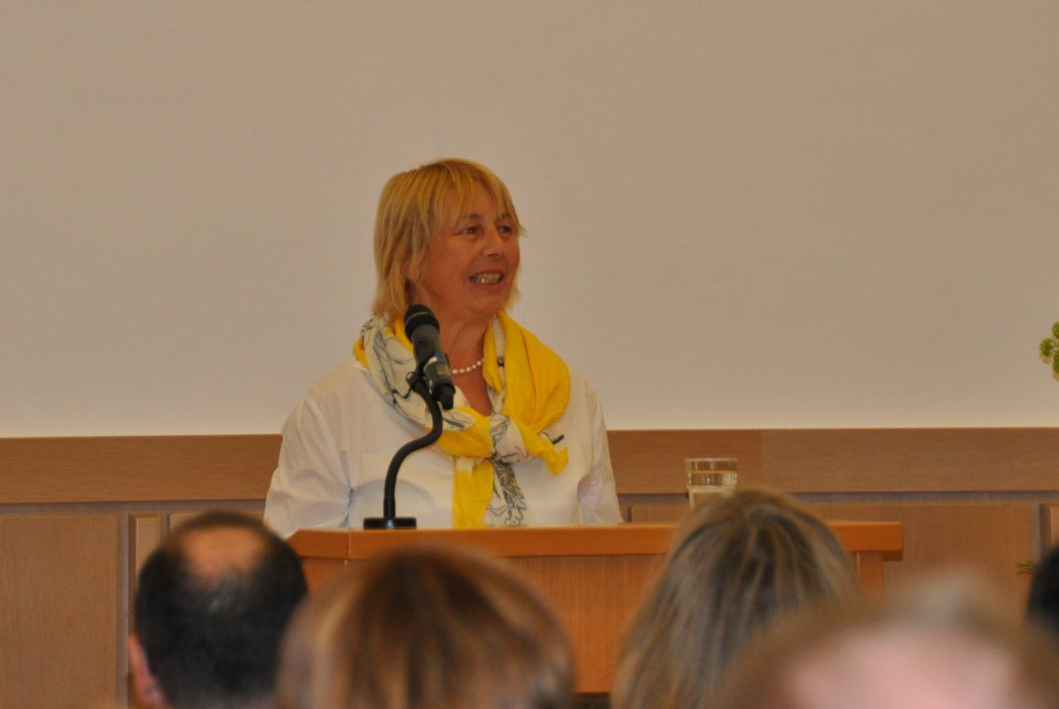 Getrud Altmann, Enkelin von Josephine H.